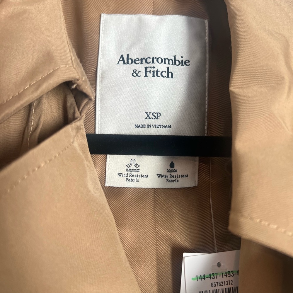 Classic Trench Coat Abercrombie & Fitch